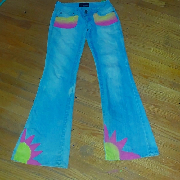 Bongo low rise flared jeans with painting flower on the bottom and arbre on the - Picture 1 of 2